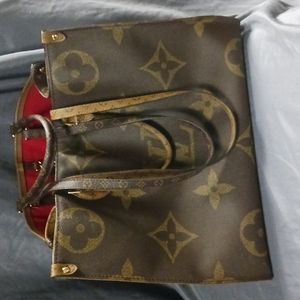 Louis Vuitton Purse
